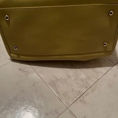 フルラ　ショルダー付きハンドバックの画像