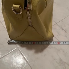 フルラ　ショルダー付きハンドバックの画像