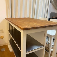 IKEA イケア アイランドキッチンテーブル+椅子2脚の画像