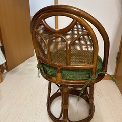 和モダン風チェアの画像