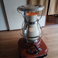 ニッセン　石油ストーブ　レトロアンティークの画像