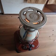 ニッセン　石油ストーブ　レトロアンティークの画像