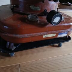 ニッセン　石油ストーブ　レトロアンティークの画像