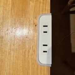 机・テーブルの画像