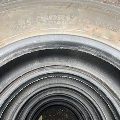 225/80R17.5, ブリヂストン,2024年-２本,2022年-4本の画像