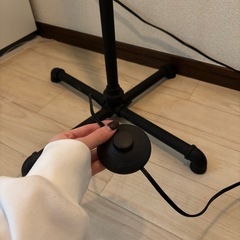 【5日まで限定】スタンドライト　間接照明　フロアライト　お洒落　照明　ライト　電気　ヘッドライト　モダン　リビング　照明の画像