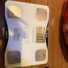 TANITA 体重計の画像