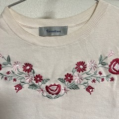 リランドチュール　トップスの画像