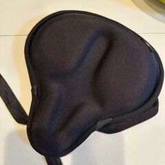 サドルカバー フィットネスバイク シティサイクル エクササイズバイク 自転車 肉厚GELクッション入 サドル カバー 耐圧分散の画像