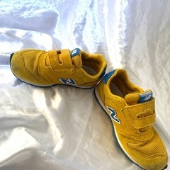 New Balance ニューバランス　イエロー スニーカー 14.5cmの画像