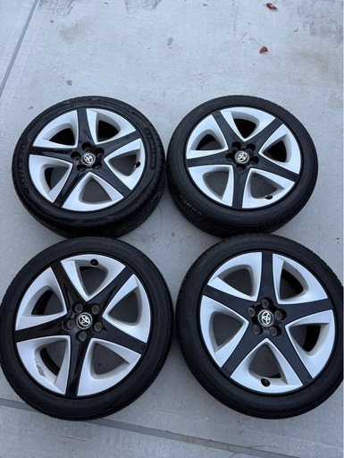 プリウスツーリングホイール17インチ