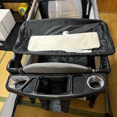 ベビーベッドの画像