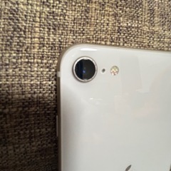 iPhone SE 64 ホワイト 本体　　SIMフリーの画像