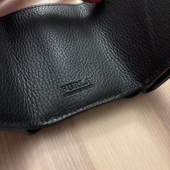 値下げ！FURULA(フルラ) 三つ折りレザーウォレット   美品の画像