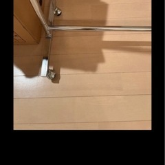 キャスター付きハンガーラックの画像