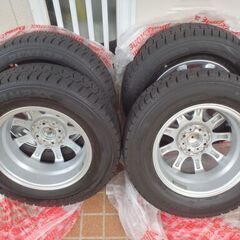 スタットレスタイヤ＋アルミホイール４本セット　185/70R 14　ダンロップ　ウインターマックス　WM02の画像
