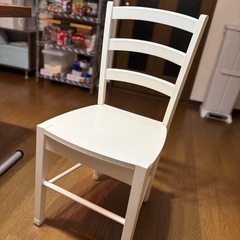 ダイニングテーブル(油圧式)、椅子4脚セットの画像