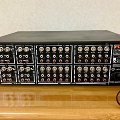 FUTEK アンプ フューテック FP-4200 ［マルチ・チャンネルダビングセンター］の画像