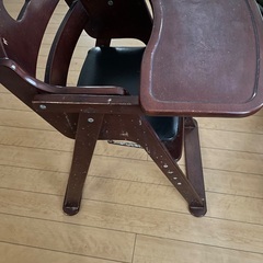 子供用の椅子あげます。の画像