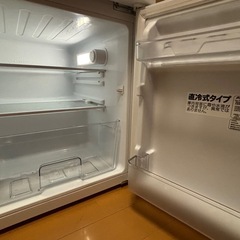 2ドア冷蔵庫の画像