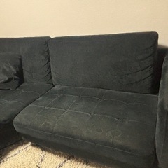 ブラック3人掛けソファの画像