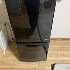 一人暮らし用冷蔵庫の画像