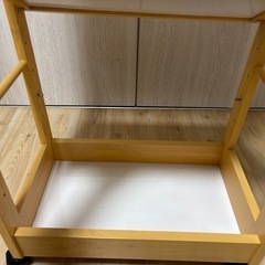 キッズハンガーシェルフの画像