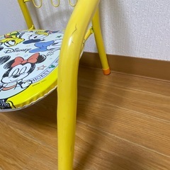 子供用椅子、パイプチェア、ベビーチェアの画像