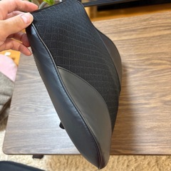 椅子、背中クッションセットの画像