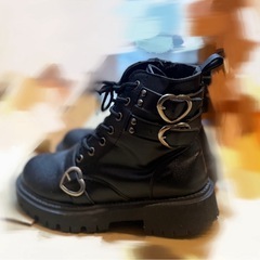 SHEIN 厚底 ブーツ 黒の画像