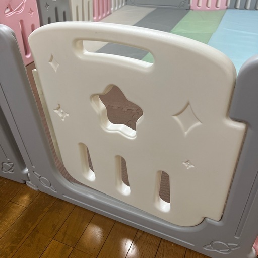美品　大型ベビーサークル