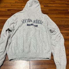 パーカーの画像