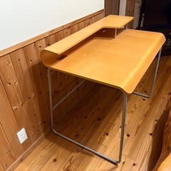 パソコンデスク、一枚板湾曲　
美品の画像