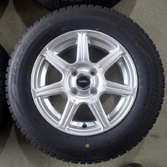 14インチ　アルミホイール　　スタッドレスタイヤの画像