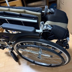 介護車椅子の画像