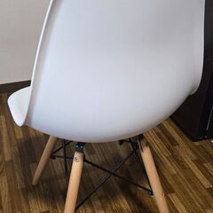 12/13まで椅子の画像