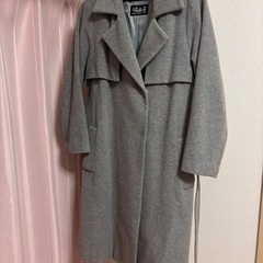 Spick and span  コートの画像