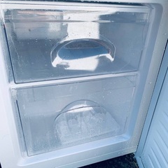 EJ5716番 YAMAZEN 冷凍冷蔵庫 YFR-D111の画像