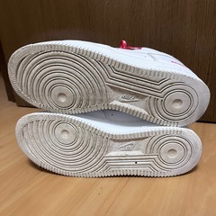 シュプリーム ナイキ エアフォース１ ホワイト 27.5cmの画像