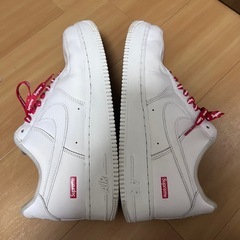 シュプリーム ナイキ エアフォース１ ホワイト 27.5cmの画像