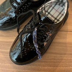 フォーマルシューズ　子供の画像