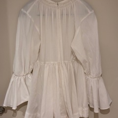 🧚🏻anuans ギャザーブラウスの画像