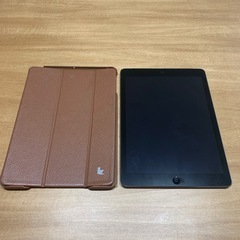Apple iPad Air 本体 箱付き
の画像