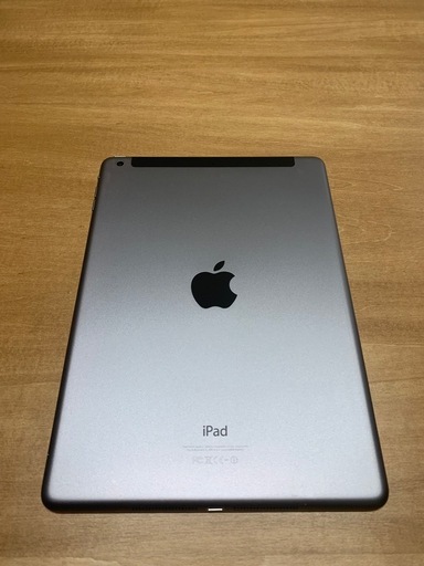 
Apple iPad Air 本体 箱付き 