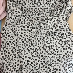 新品未使用 女の子 服の画像