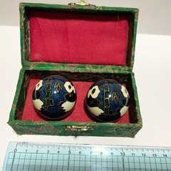骨董品　健康グッズ　ハンドエクササイズボールの画像