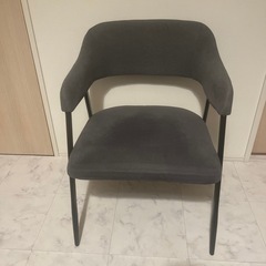 【美品】ニトリ　肘付きダイニングチェア　1脚　椅子の画像