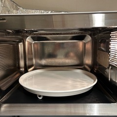 【美品】電子レンジ 15L｜アイリスオーヤマ MO-T1501-W｜オーブン・グリル対応｜ホワイトの画像