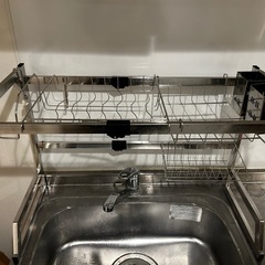 【美品ほぼ未使用】シンク上 水切りラック／ステンレス製／幅調整可／大容量収納の画像