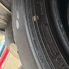 20インチ　タイヤの画像